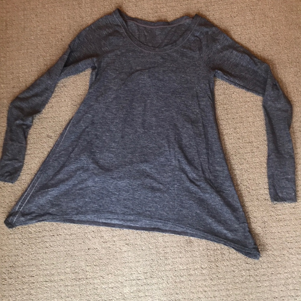LuluLemon trapeze top, size small